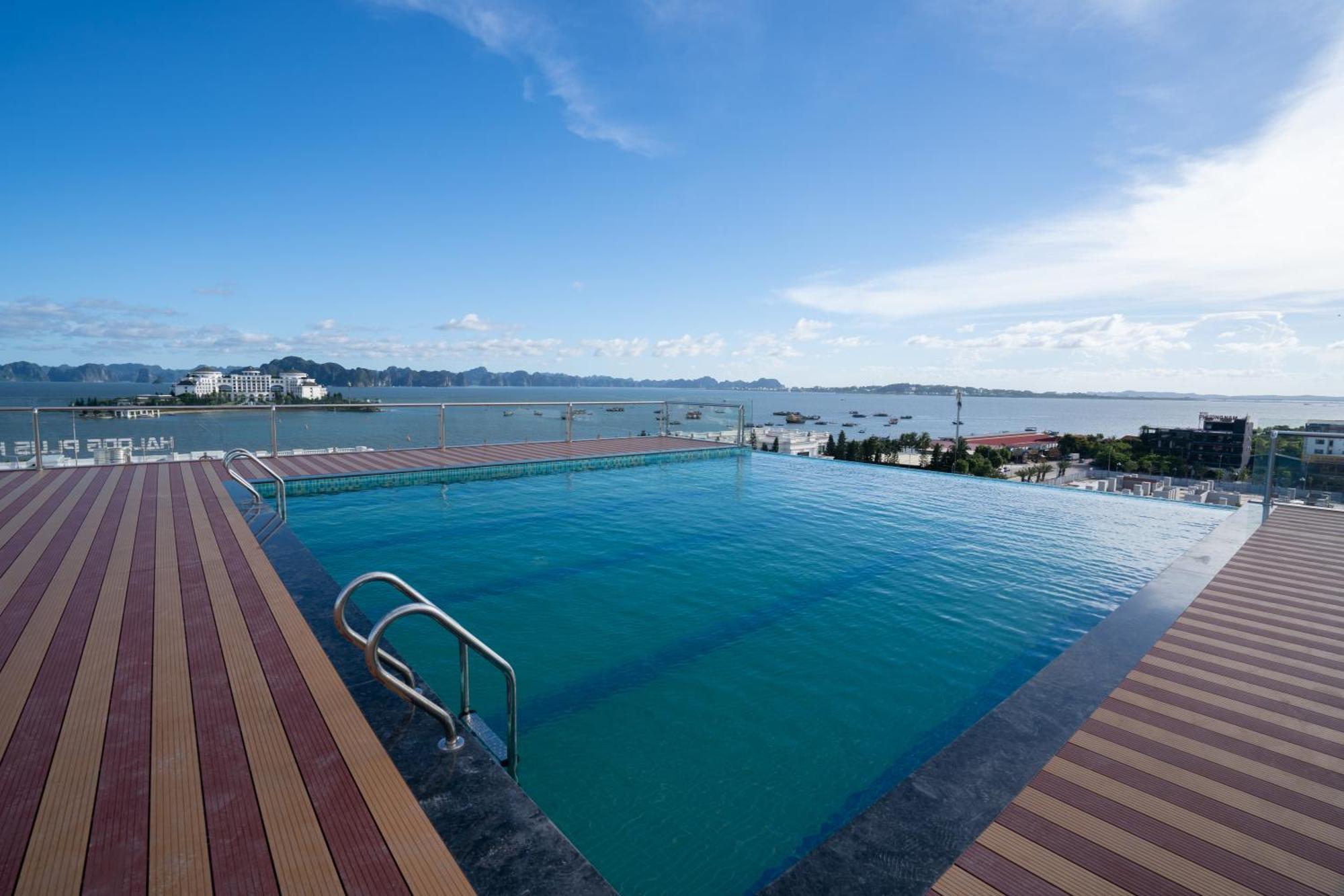 Hotel Danitel Halong Hạ Long Exterior foto